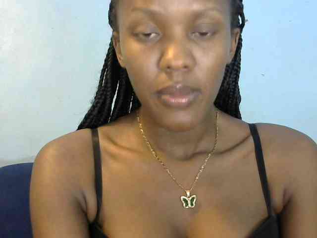 Trisha254 webcam