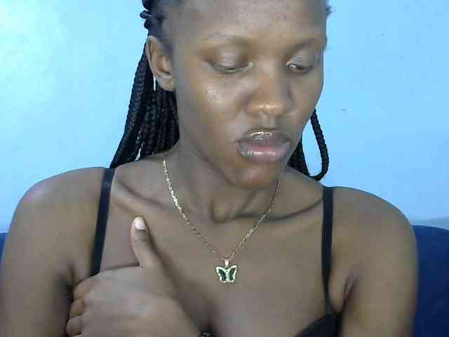 Trisha254 webcam