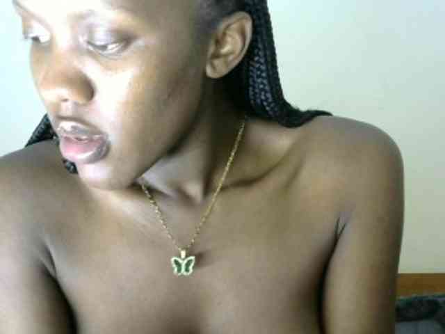 Trisha254 webcam