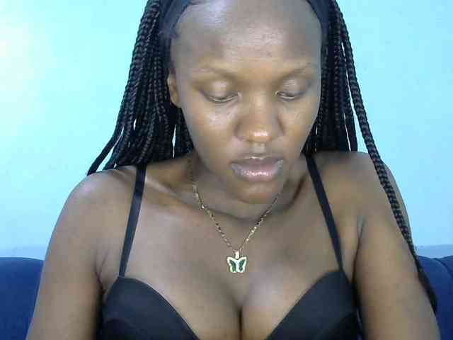 Trisha254 webcam