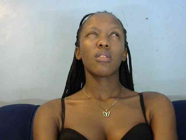 Trisha254 webcam