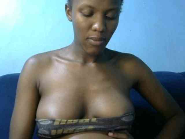 Trisha254 webcam