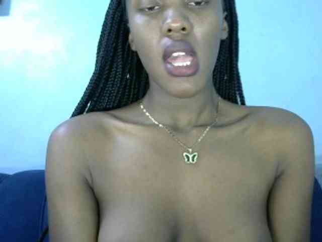 Trisha254 webcam