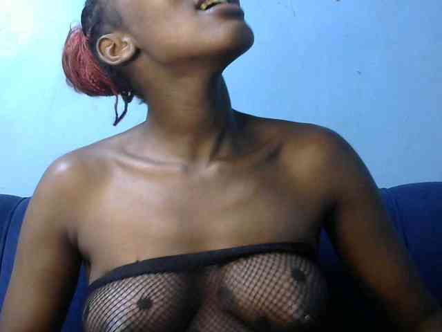 Trisha254 webcam