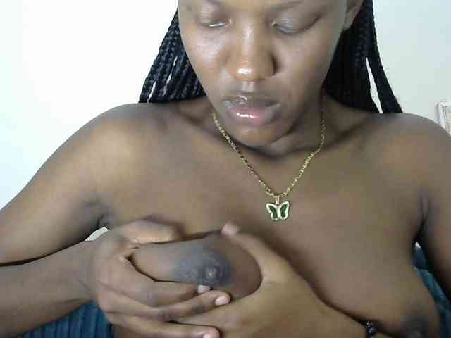 Trisha254 webcam