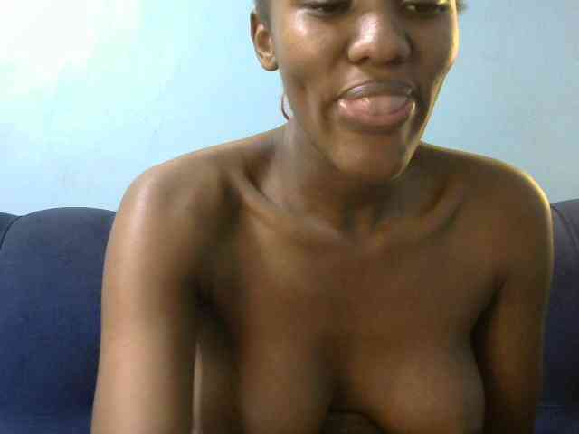 Trisha254 webcam