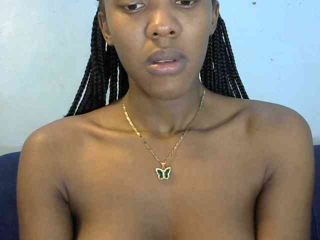 Trisha254 webcam