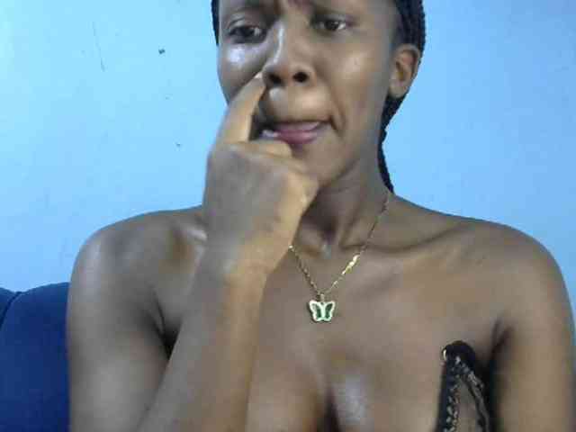 Trisha254 webcam