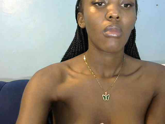 Trisha254 webcam