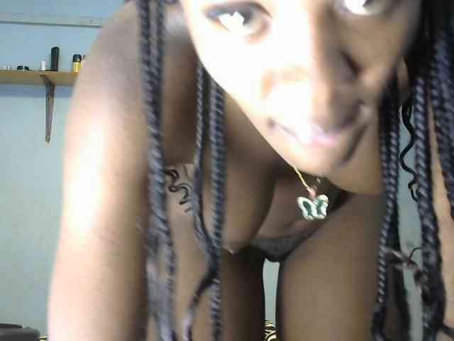 Trisha254 webcam