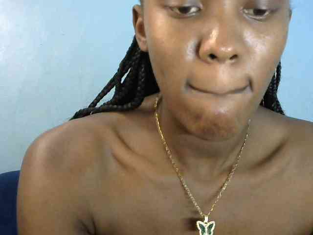 Trisha254 webcam