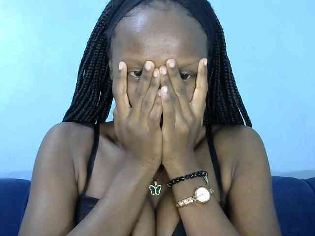 Trisha254 webcam