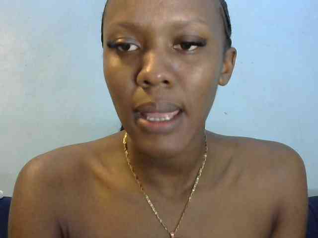Trisha254 webcam