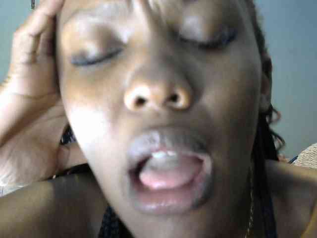 Trisha254 webcam
