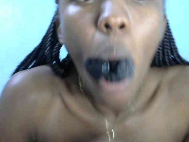 Trisha254 webcam