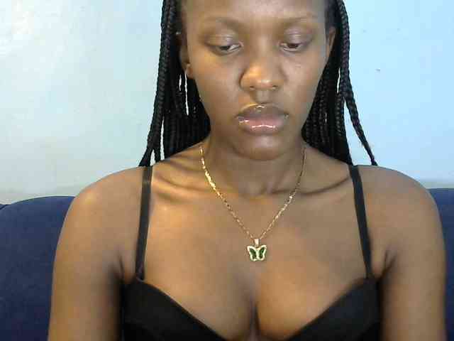Trisha254 webcam