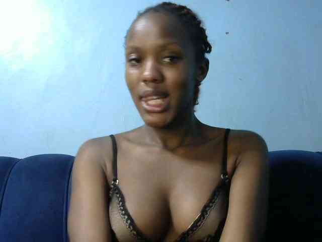 Trisha254 webcam