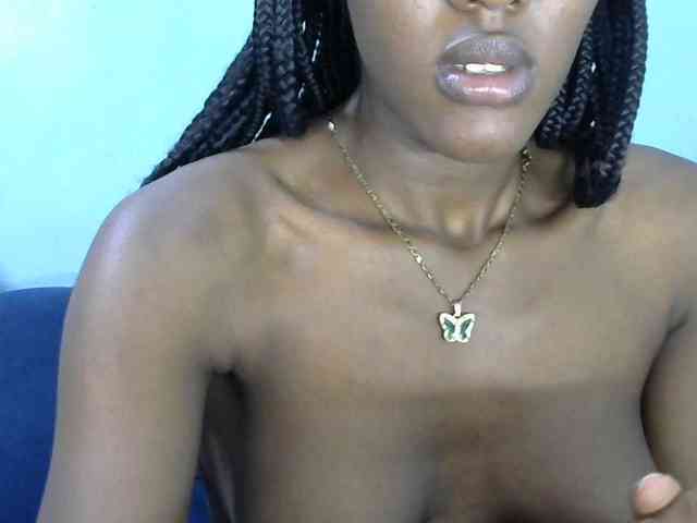 Trisha254 webcam