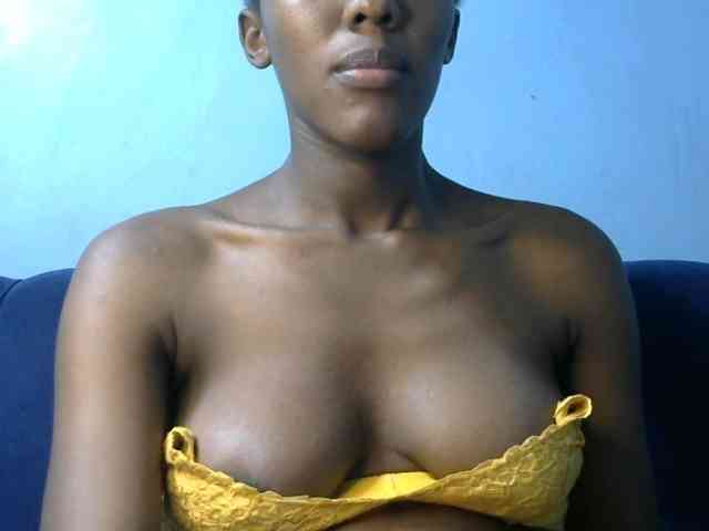 Trisha254 webcam