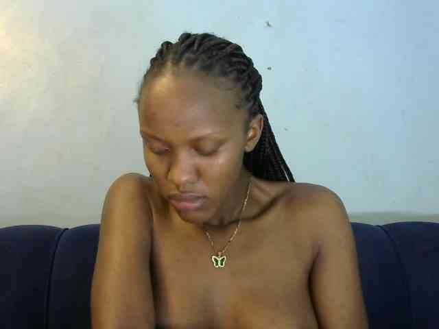 Trisha254 webcam