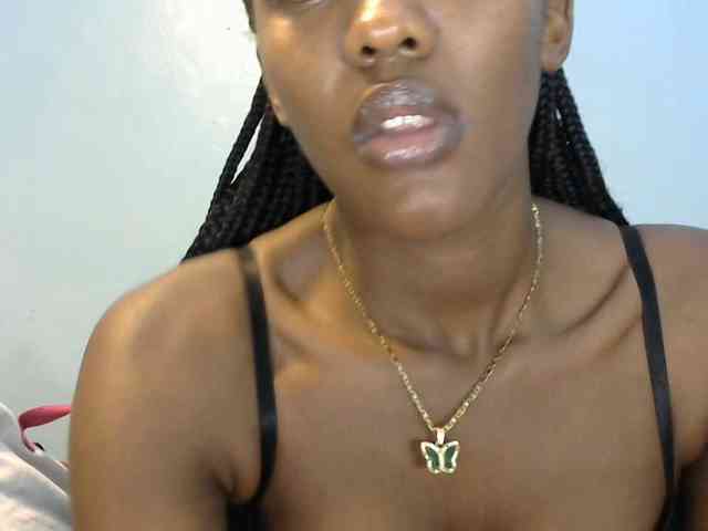 Trisha254 webcam