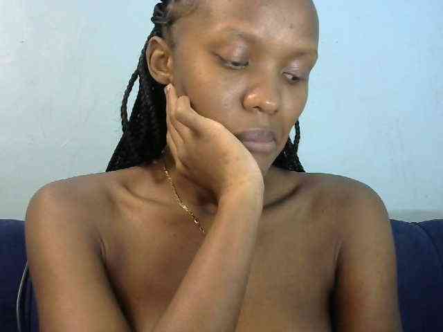 Trisha254 webcam