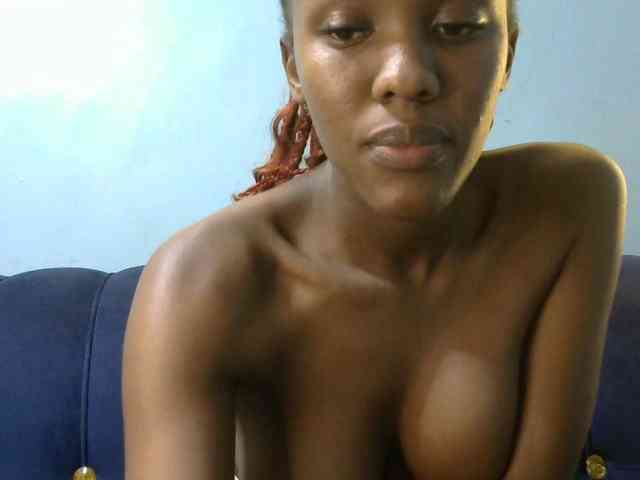 Trisha254 webcam