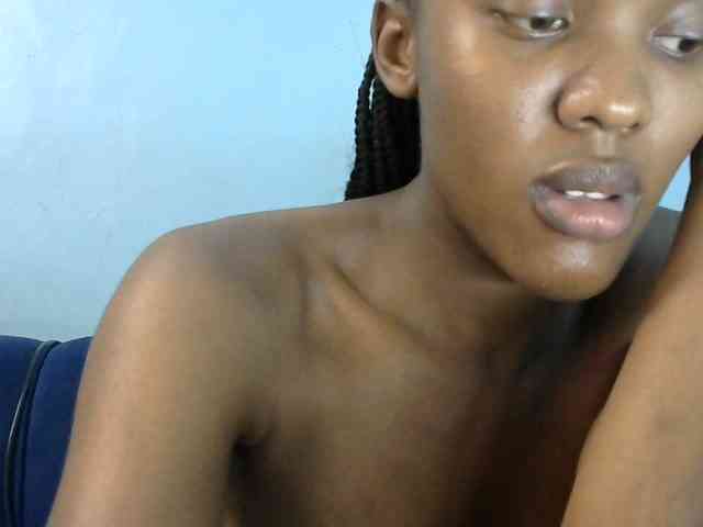 Trisha254 webcam