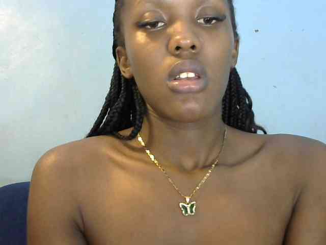 Trisha254 webcam