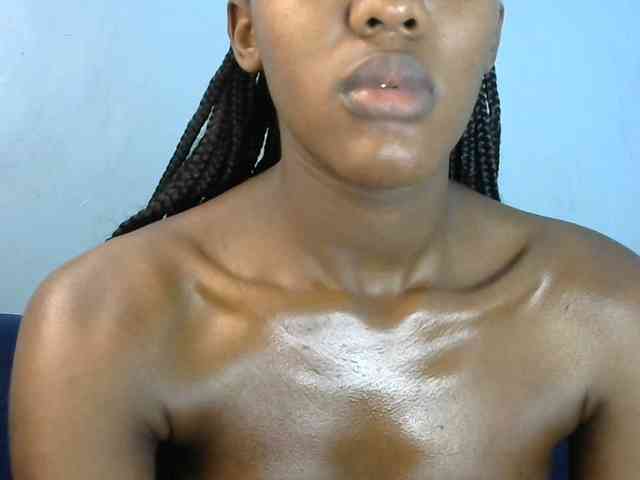 Trisha254 webcam