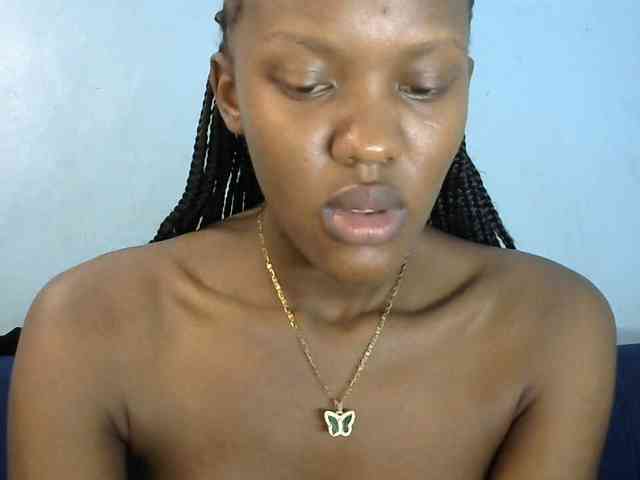 Trisha254 webcam