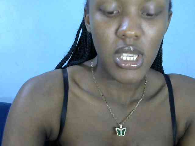 Trisha254 webcam