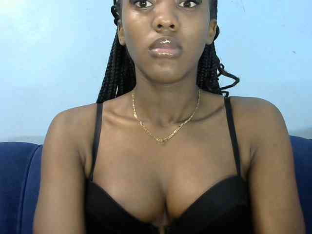 Trisha254 webcam