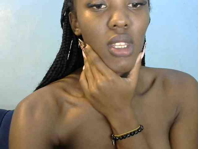 Trisha254 webcam