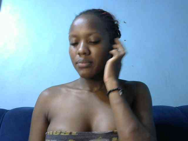 Trisha254 webcam