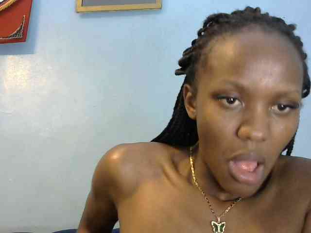 Trisha254 webcam
