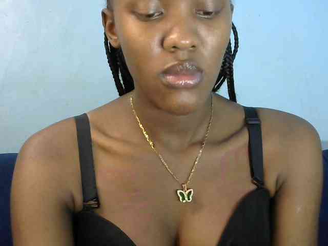 Trisha254 webcam