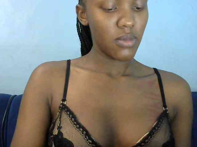 Trisha254 webcam