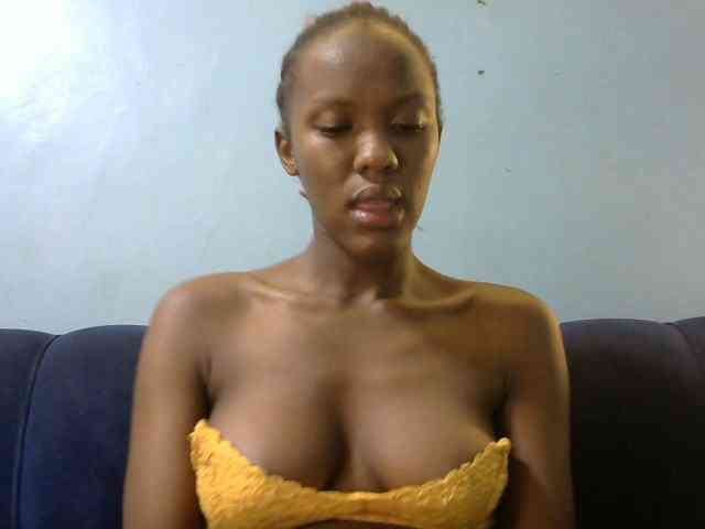 Trisha254 webcam