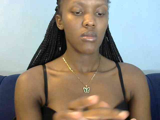 Trisha254 webcam