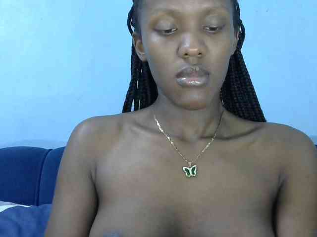 Trisha254 webcam