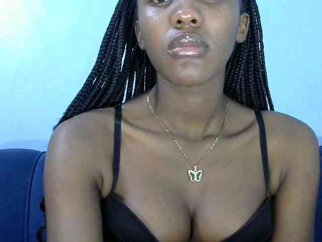 Trisha254 webcam