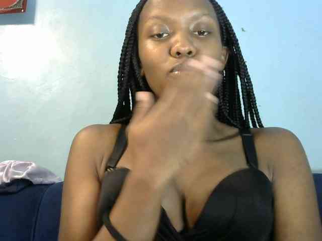 Trisha254 webcam