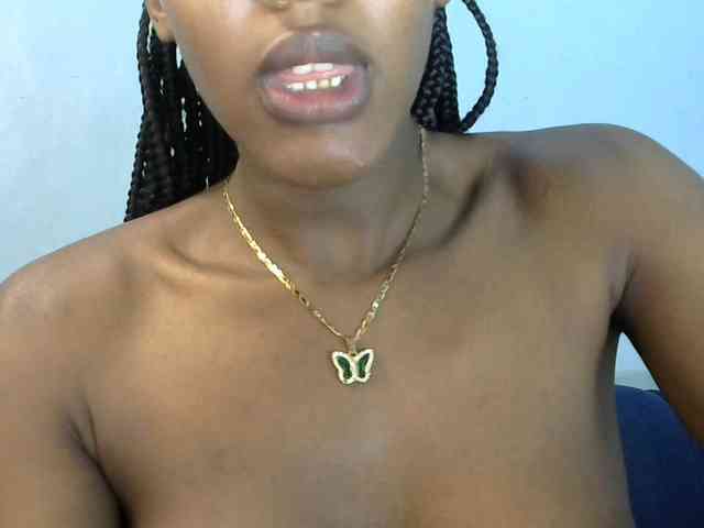 Trisha254 webcam
