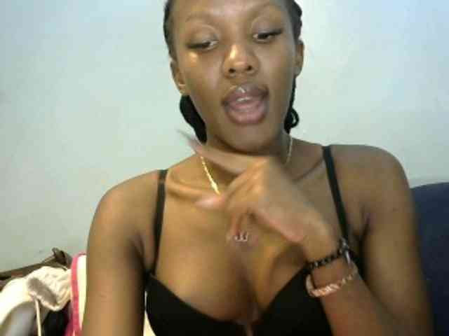Trisha254 webcam