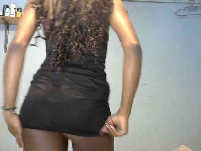 Trisha254 webcam
