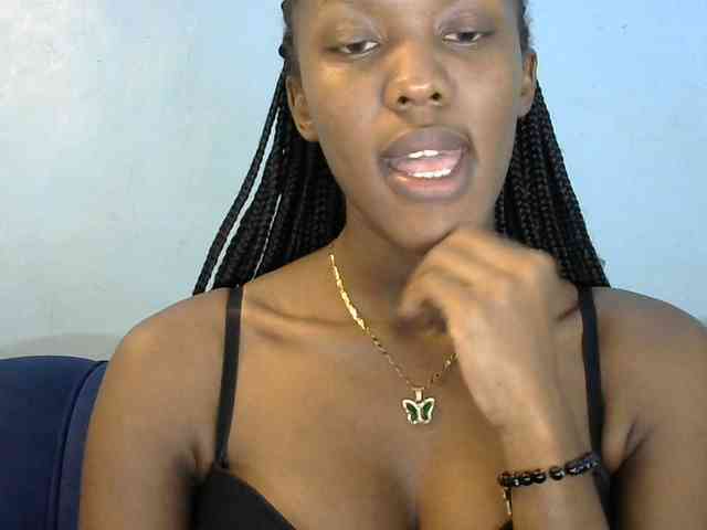 Trisha254 webcam
