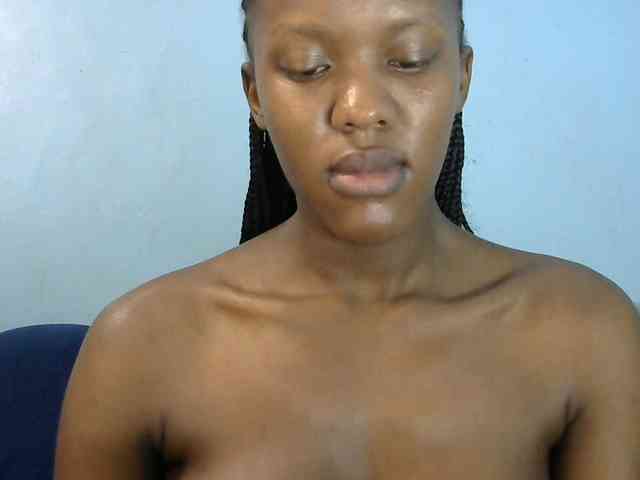 Trisha254 webcam