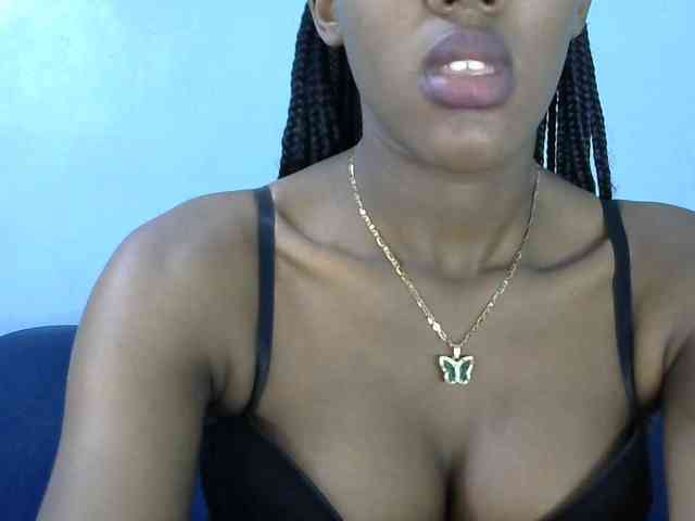 Trisha254 webcam