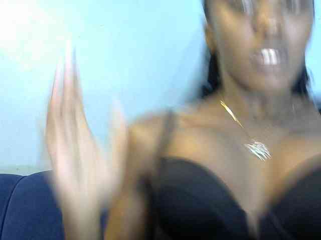 Trisha254 webcam